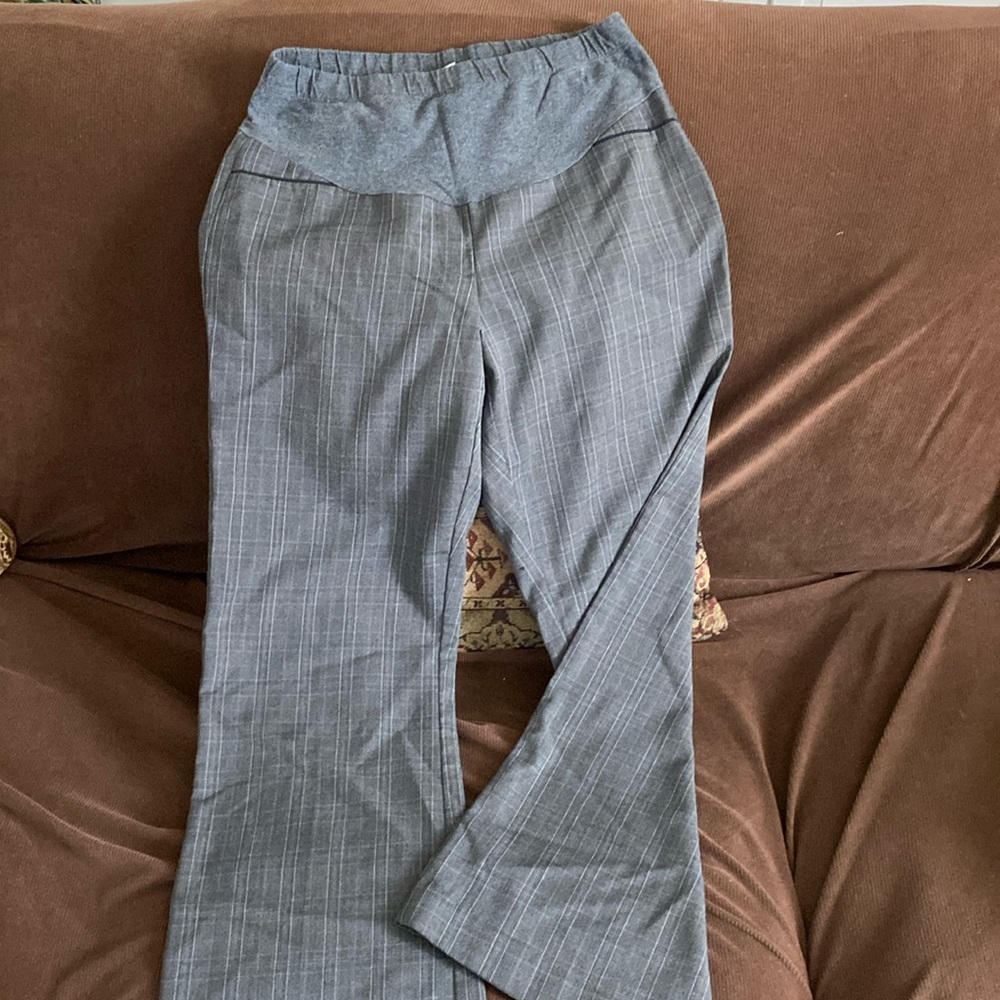 Maternity pants. Gray